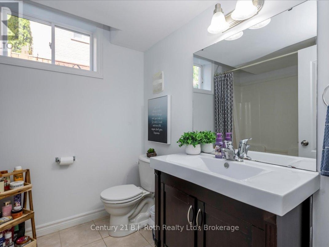 4 SHEPPARD DRIVE, 