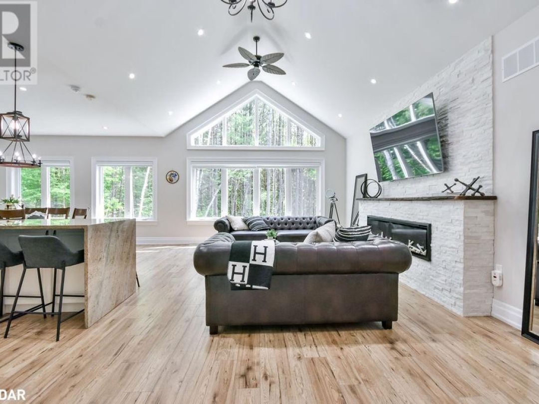 5142 SEVERN PINES Crescent, Washago
