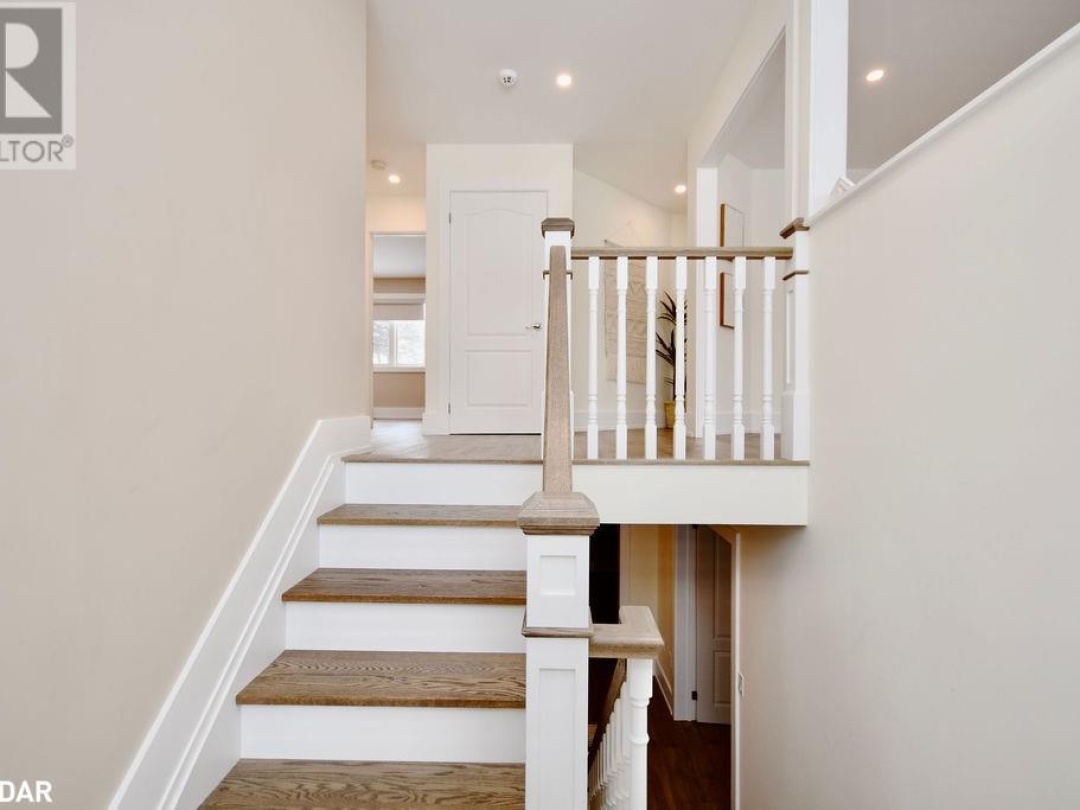 1348 Hawk Ridge Crescent, Severn