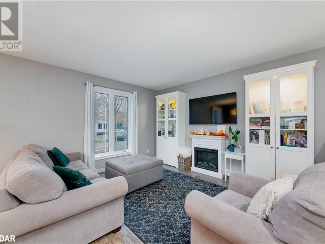 389 High Street, Orillia
