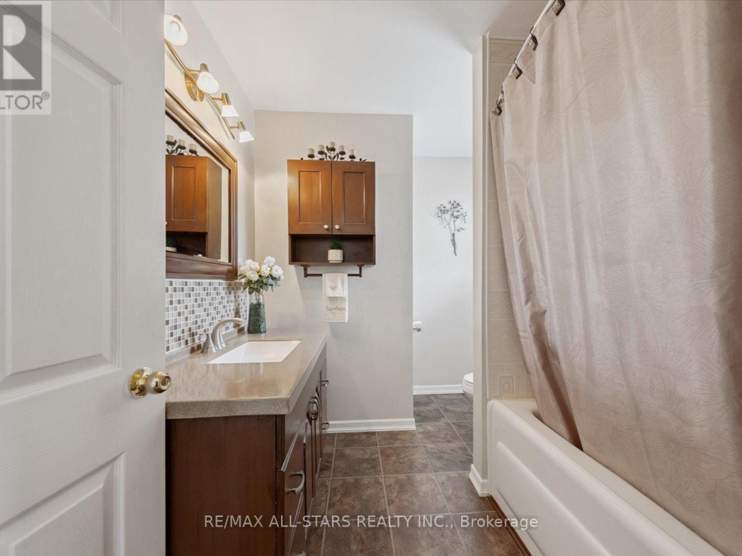 32805 THORAH SIDE ROAD, 