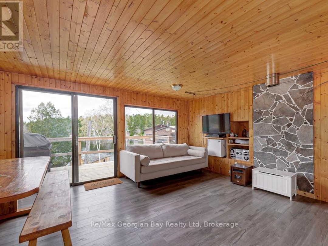 15SR405 SEVERN RIVER SHORE, 