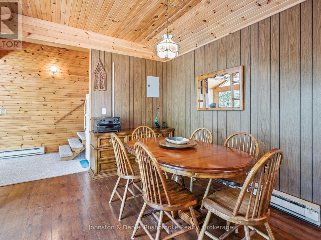 148 SMOOTH ROCK ROAD, 