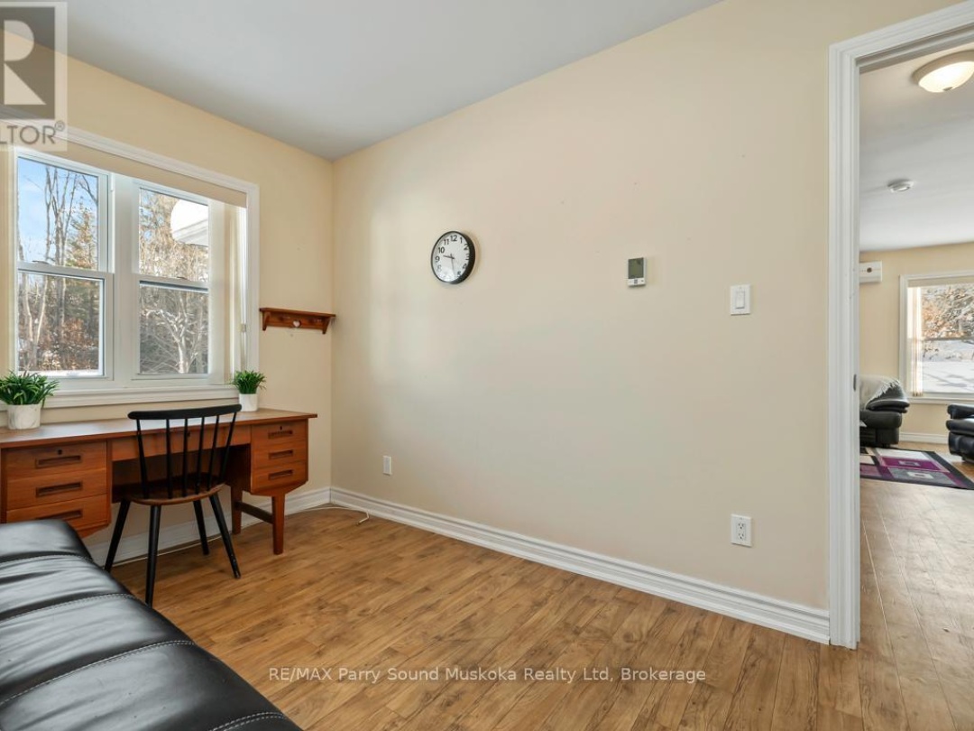 17 - 25 SEGUIN PLACE, 