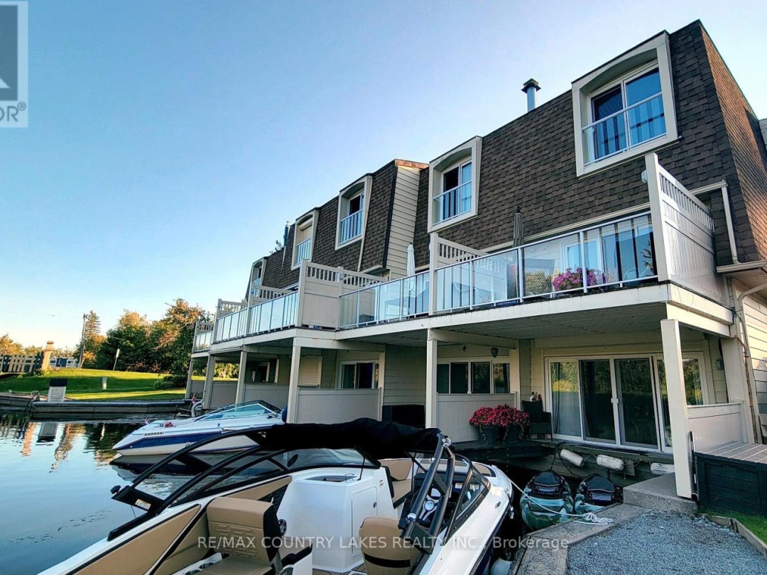 11 - 4 PARADISE BOULEVARD, 