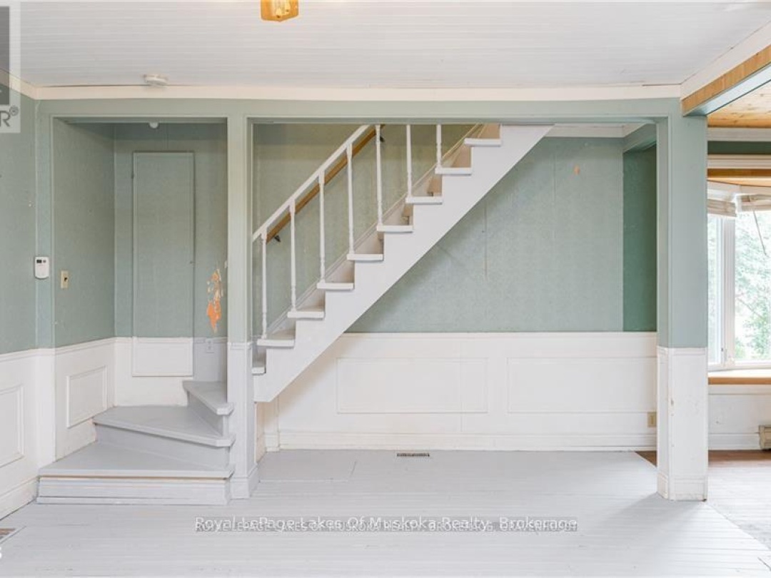 6 BUSH STREET, 