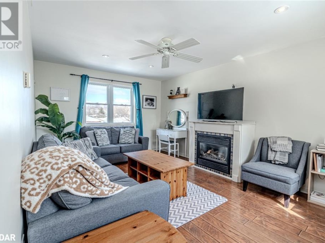 31 Courtney Crescent, Orillia