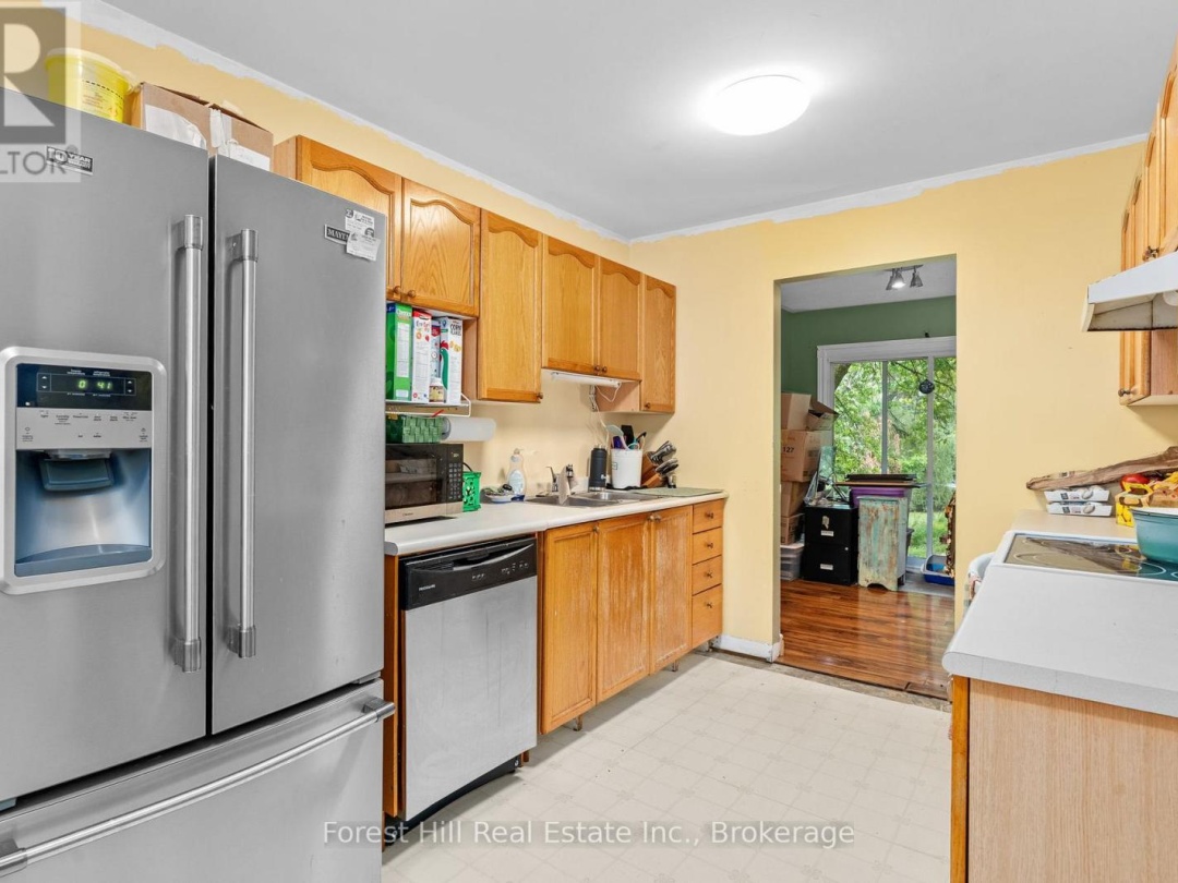12 CRESTVIEW DRIVE, 