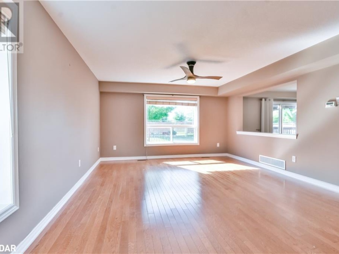 102 ATLANTIS Drive, 