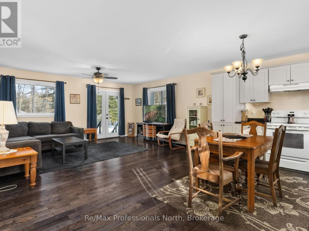 1011 Fitchett Lane, Riley Lake