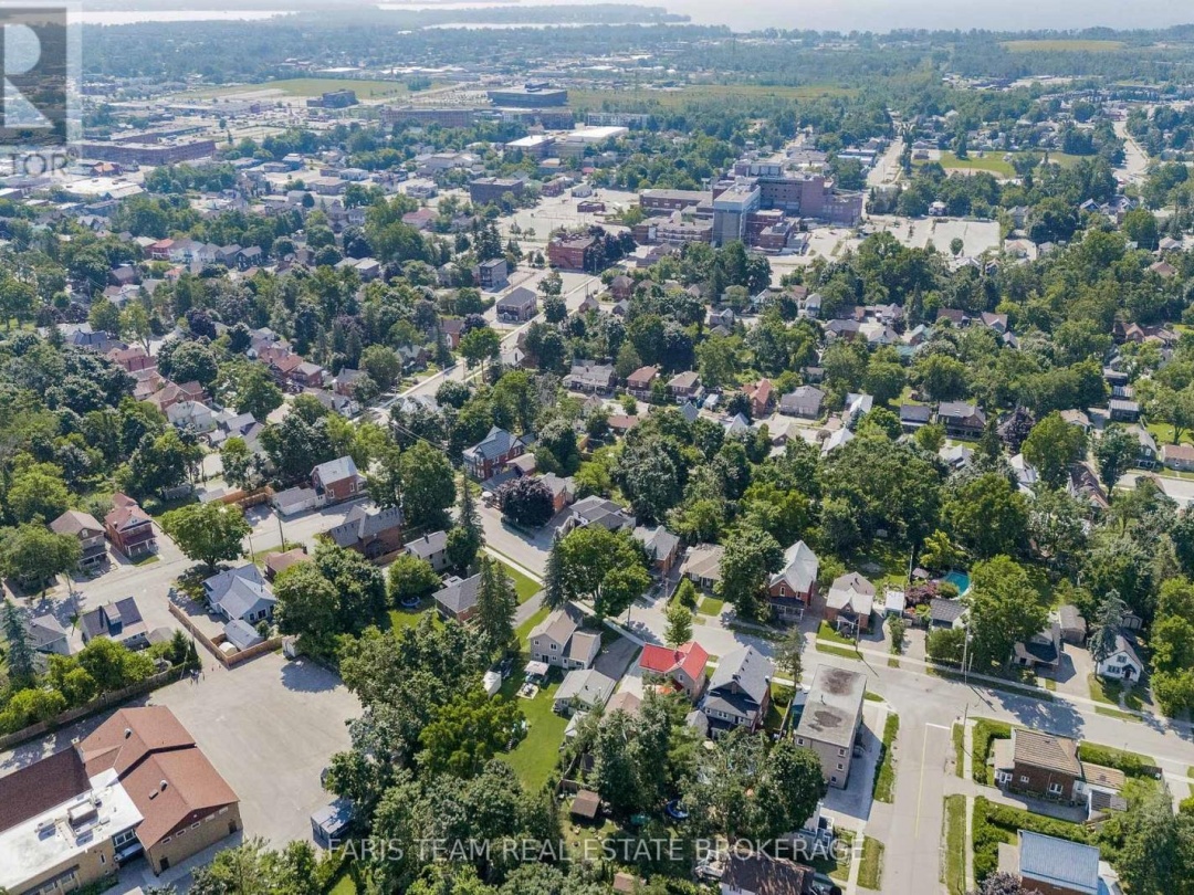 195 NOTTAWASAGA STREET, 