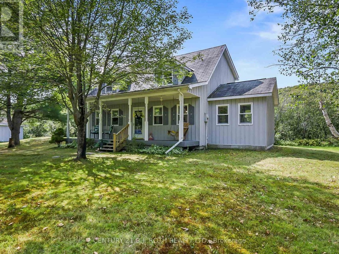 1048 OLD NORTH ROAD N, 