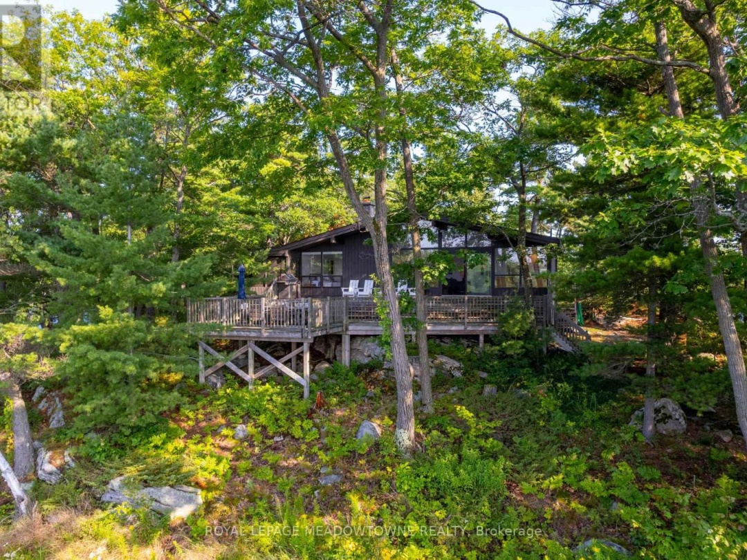460 Island, Georgian Bay