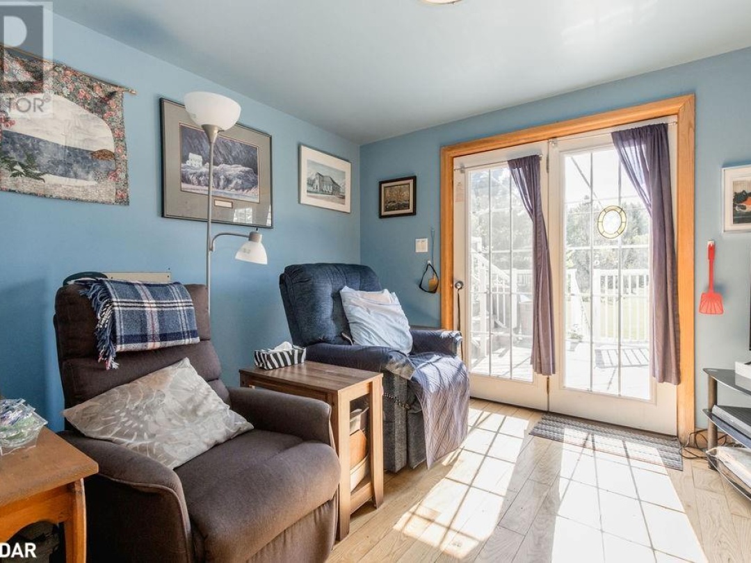 776 Monck Road 45, Head River