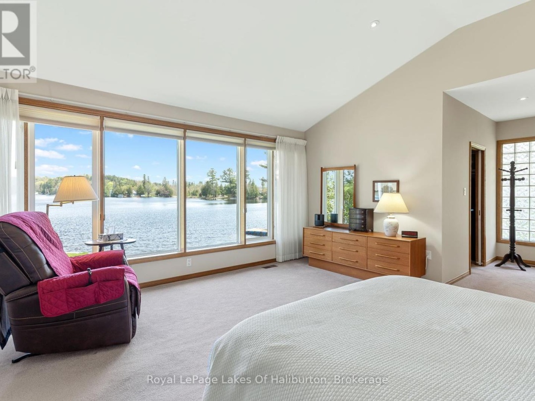1089 PIONEER ROAD, 