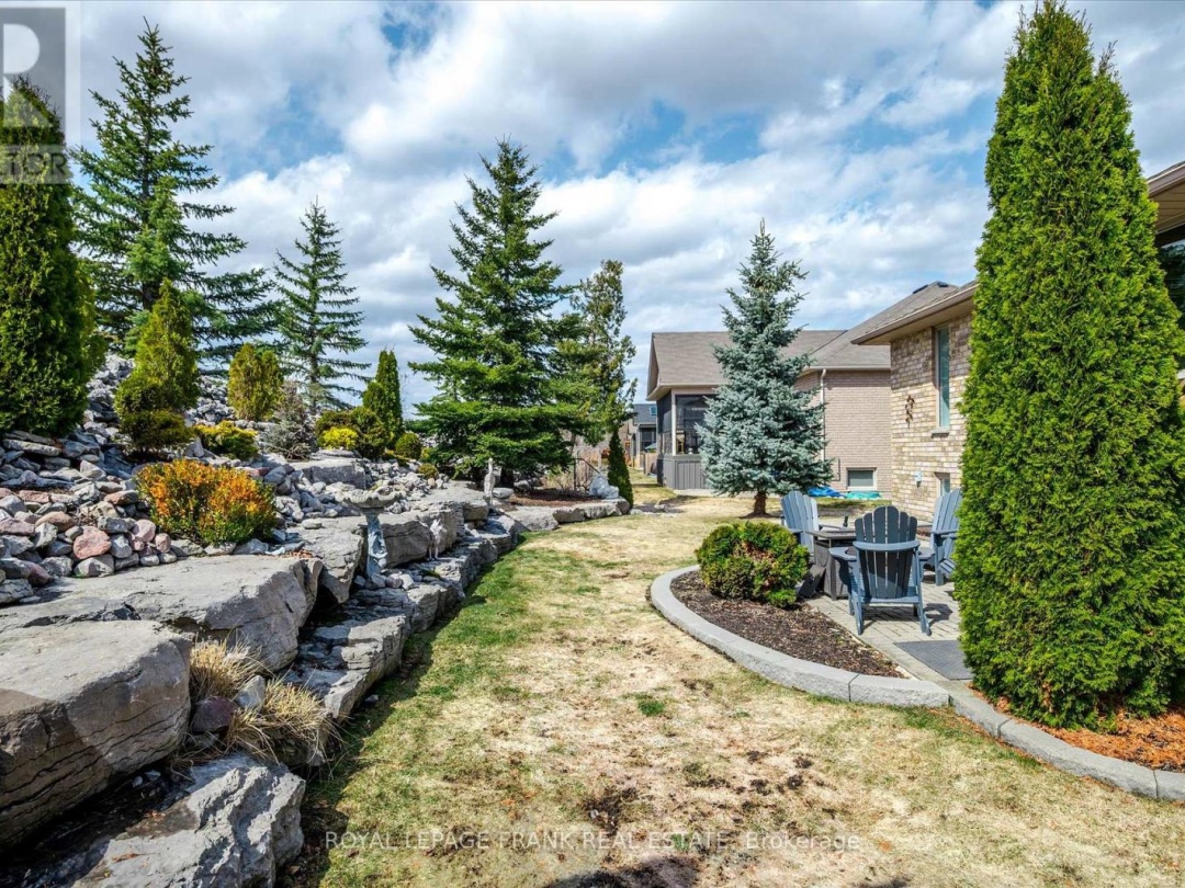 42 HUNTINGWOOD CRESCENT, 