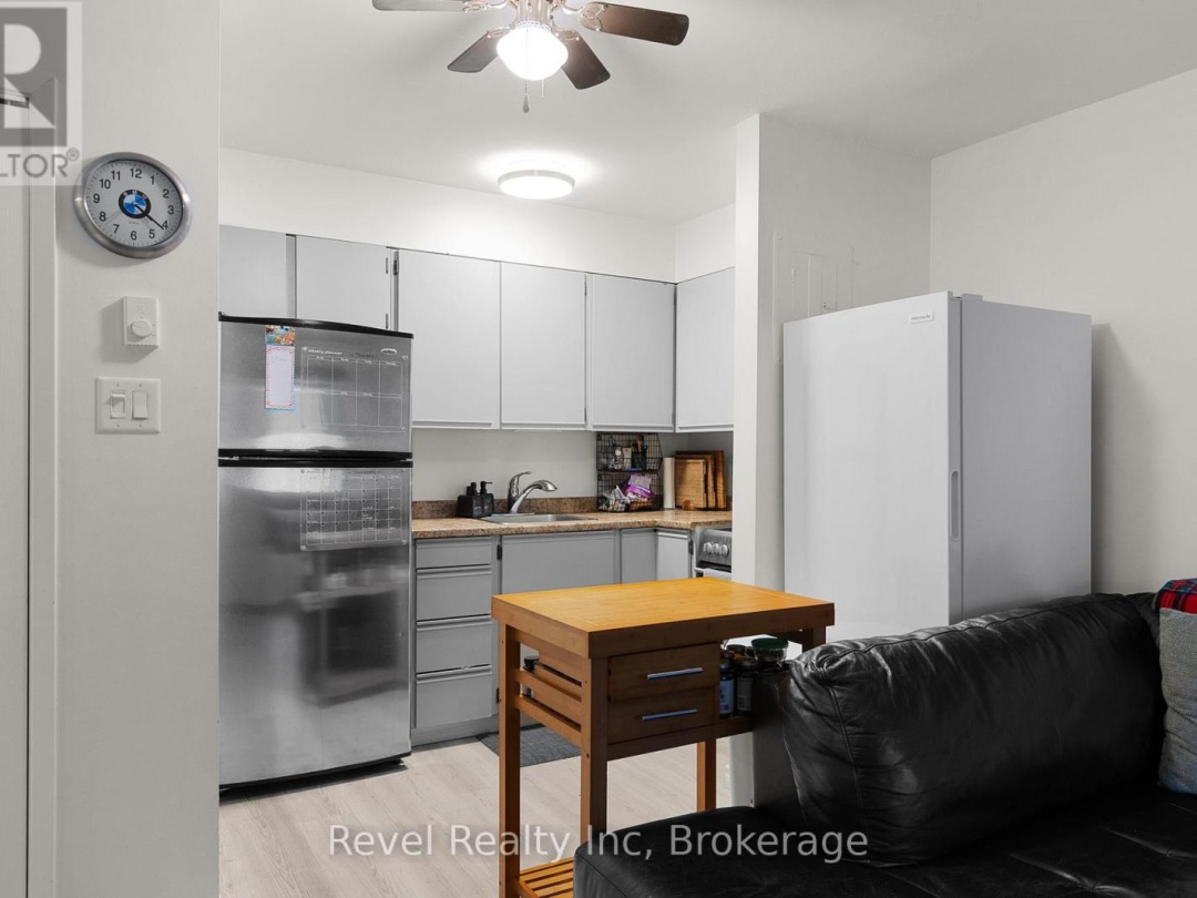 206 - 1 GEORGIAN BAY AVENUE, Parry Sound