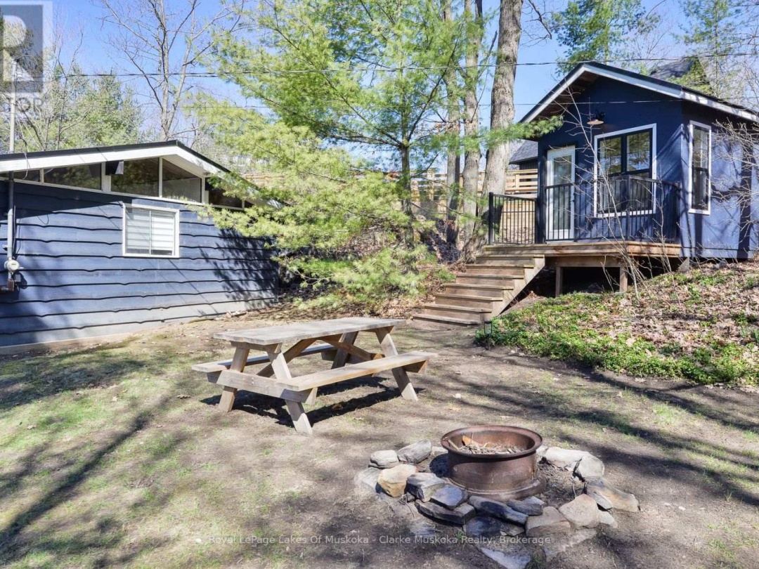 3258 LOON LANE, Gloucester Pool