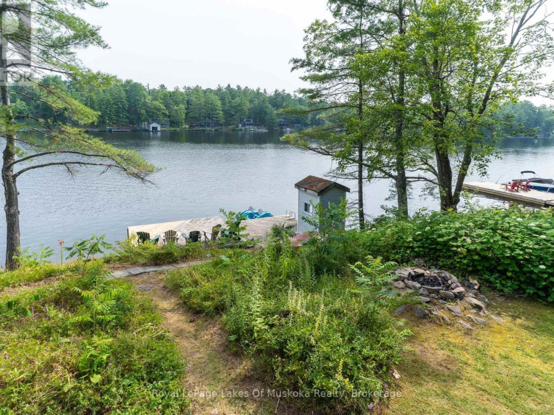49 PINETREE ROAD, 