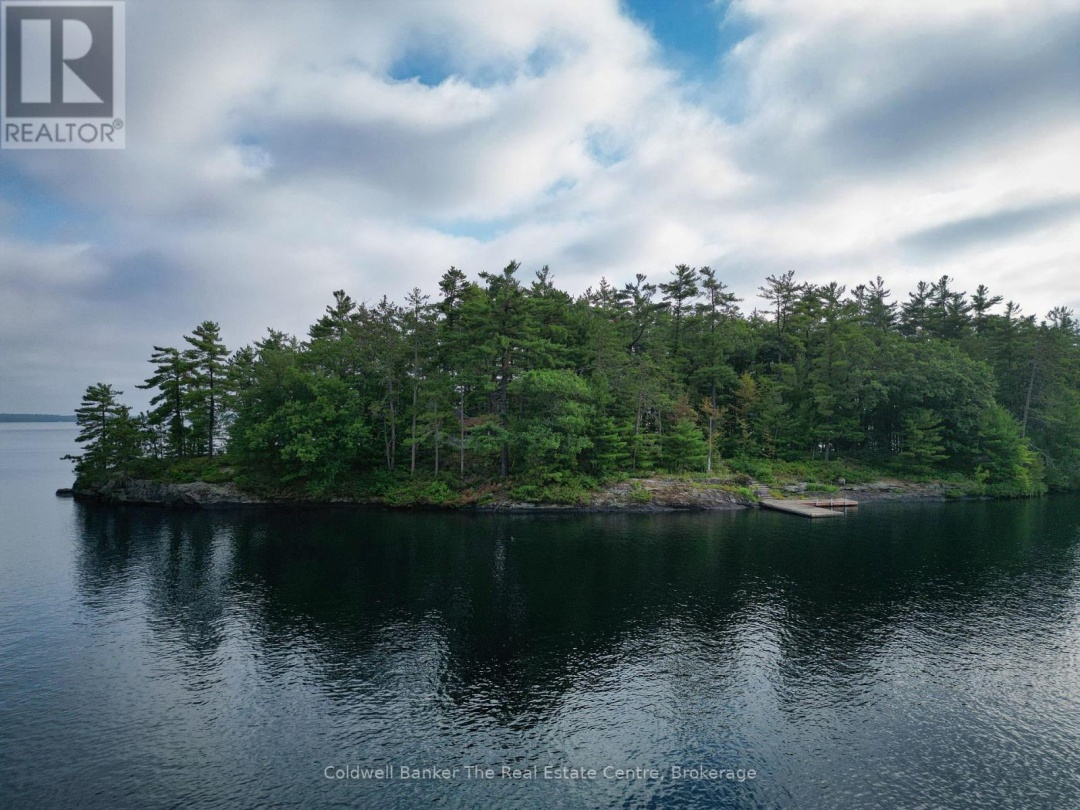 1 ISLAND 3LM ISLAND, 