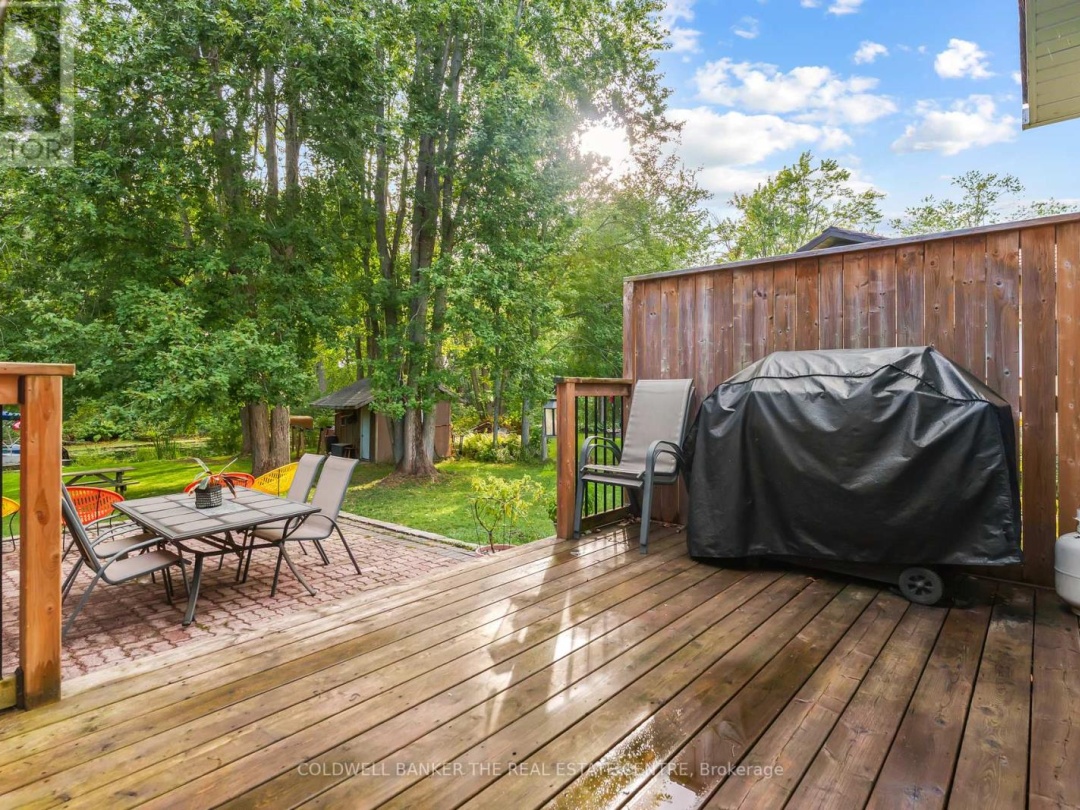 2656 WESTSHORE CRESCENT, 