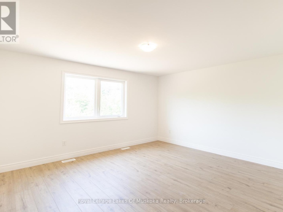 37 WHITEHORN PARK, 