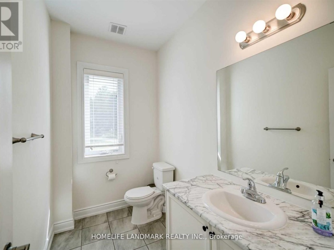 5 Rosy Beach Court, St John Lake