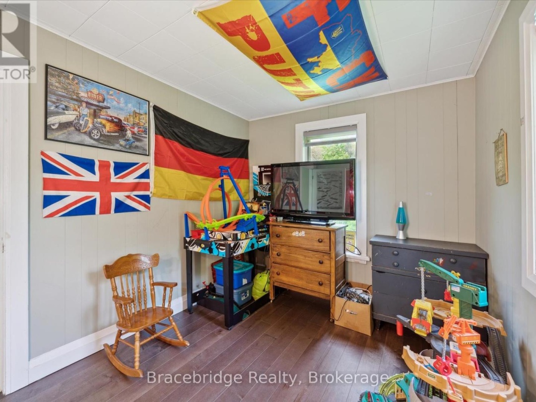1151 BEATRICE TWN LINE, 