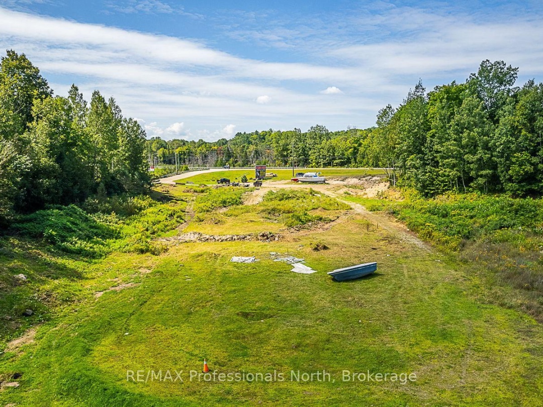 1063 RAVINE ROAD, 