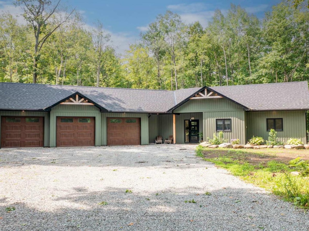 3278 RUSSELL DRIVE, 