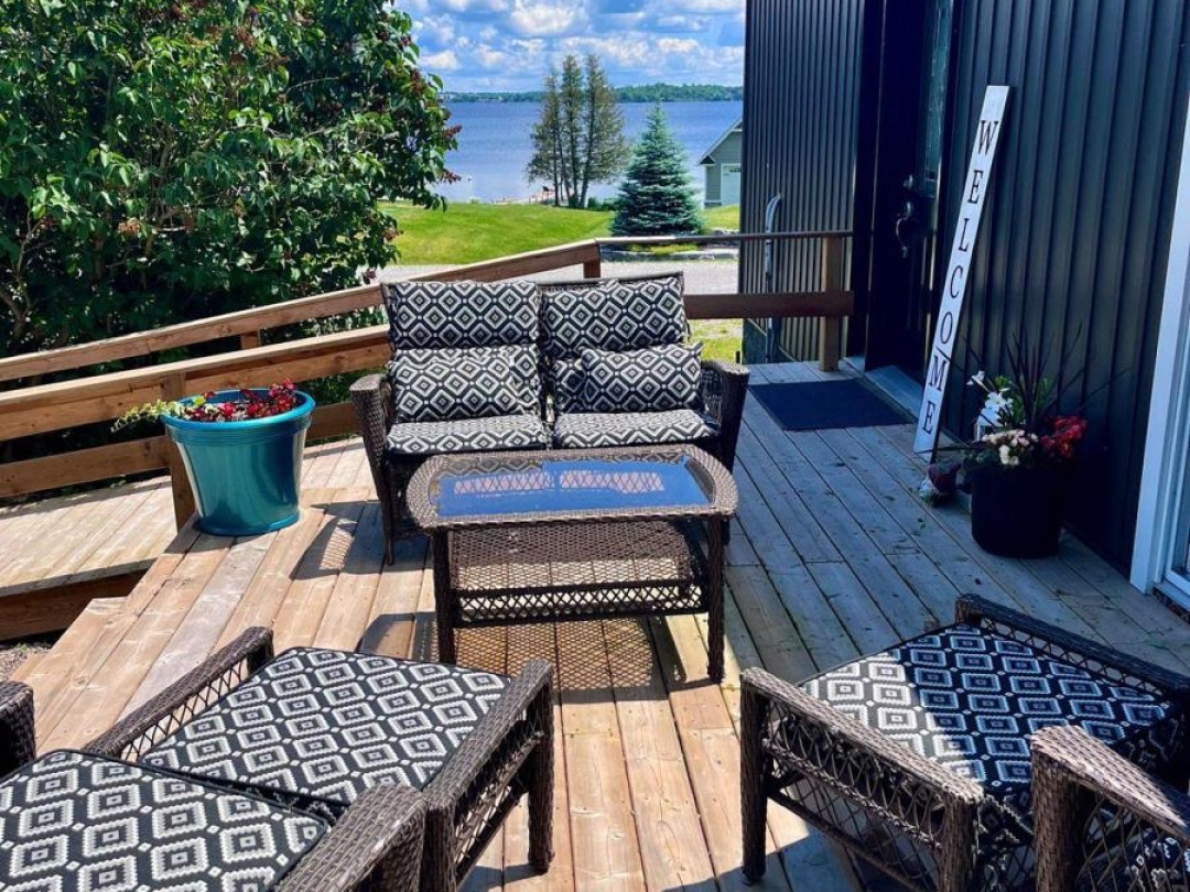 31 BLUE BAY LANE, 