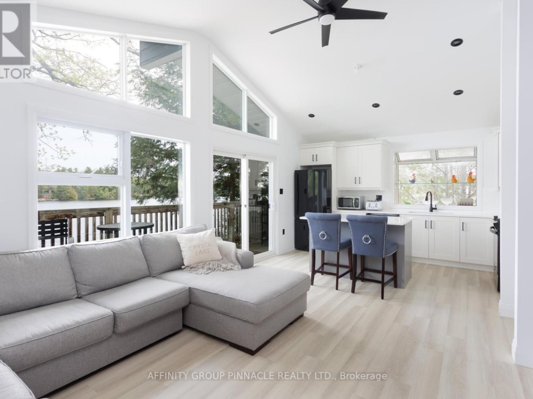 1403 Crystal Lake Road, Crystal Lake