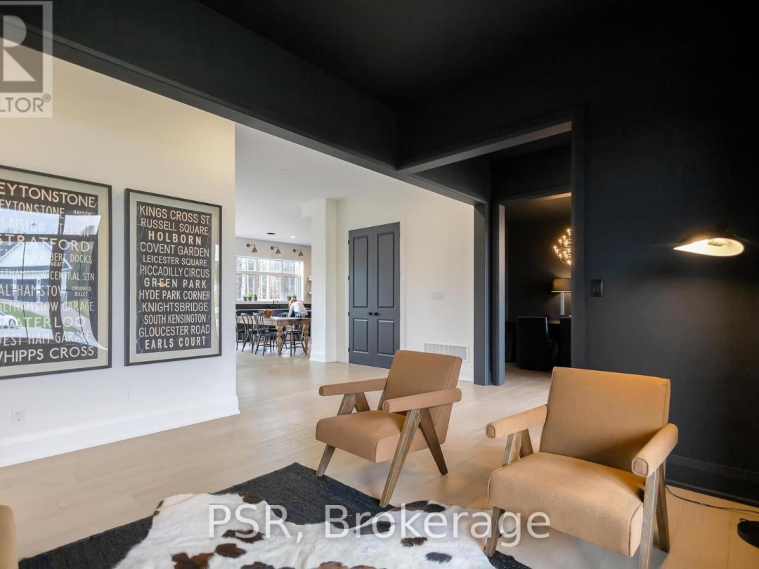 72 GEORGIAN GRANDE DRIVE, 