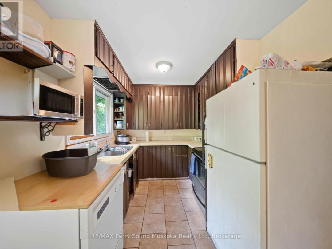 28 BLACK ROAD, 