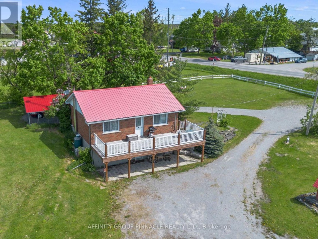 572 COUNTY RD 8 ROAD, 