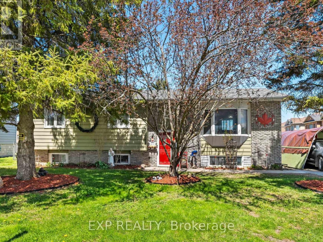 354 LAKELAND CRESCENT, 
