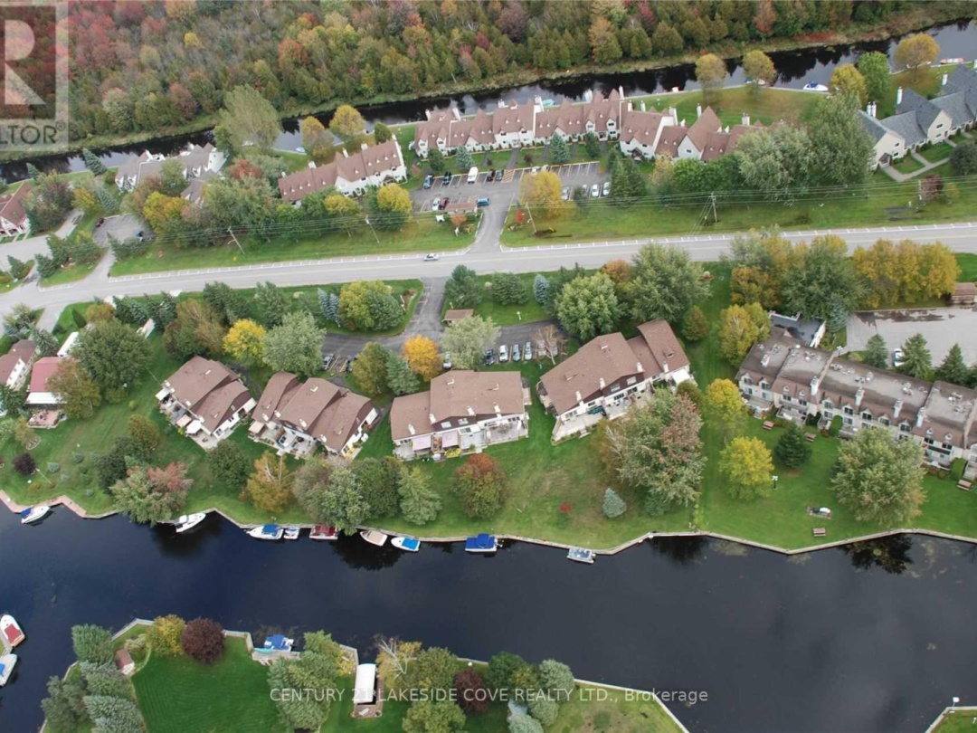 Unit 6 70 Laguna Parkway, Lake Simcoe