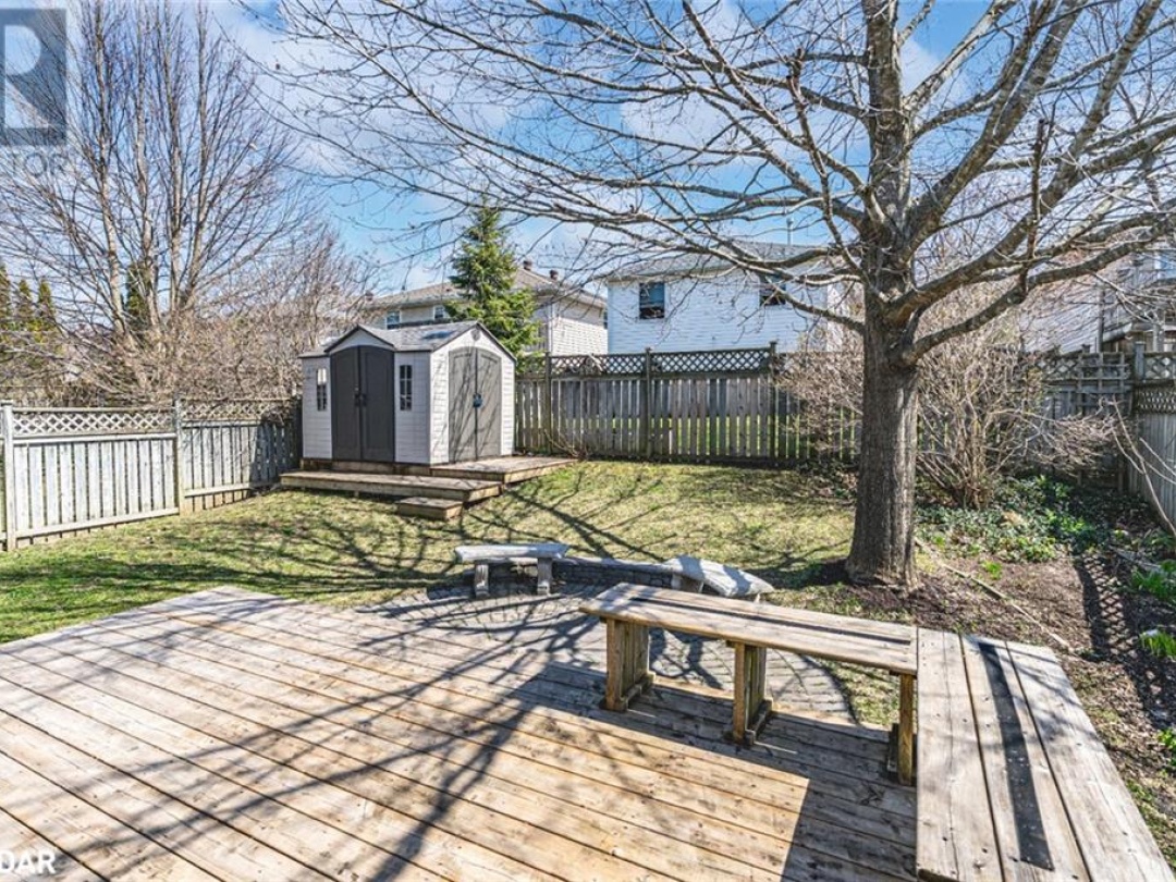 31 Courtney Crescent, Orillia