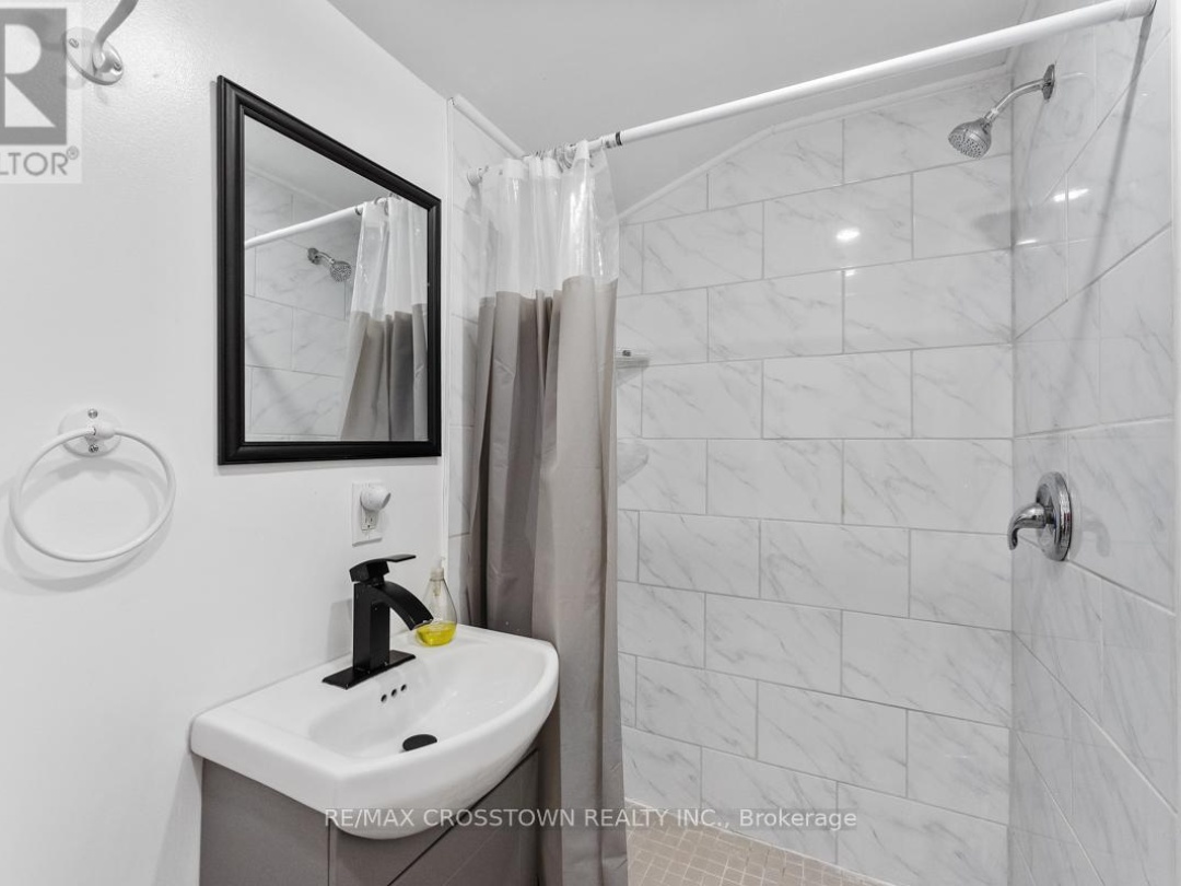 14 230 232 Lake Dalrymple Road, Dalrymple Lake
