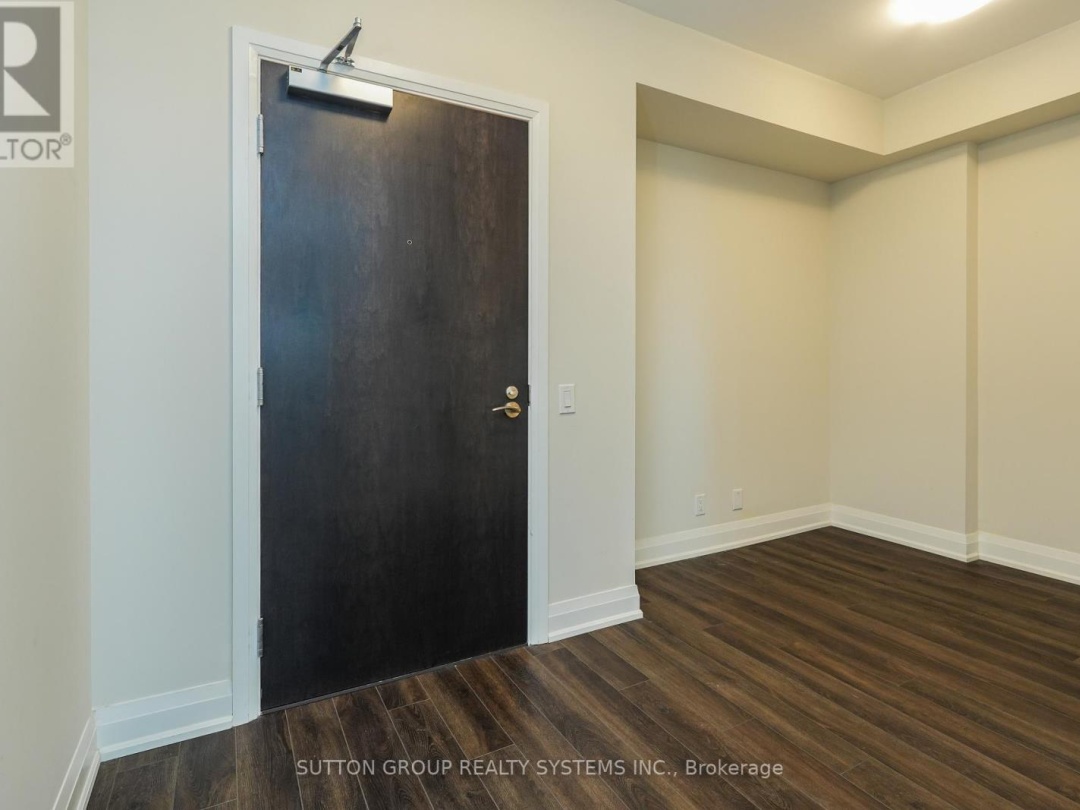 1801 - 15 LYNCH STREET, 