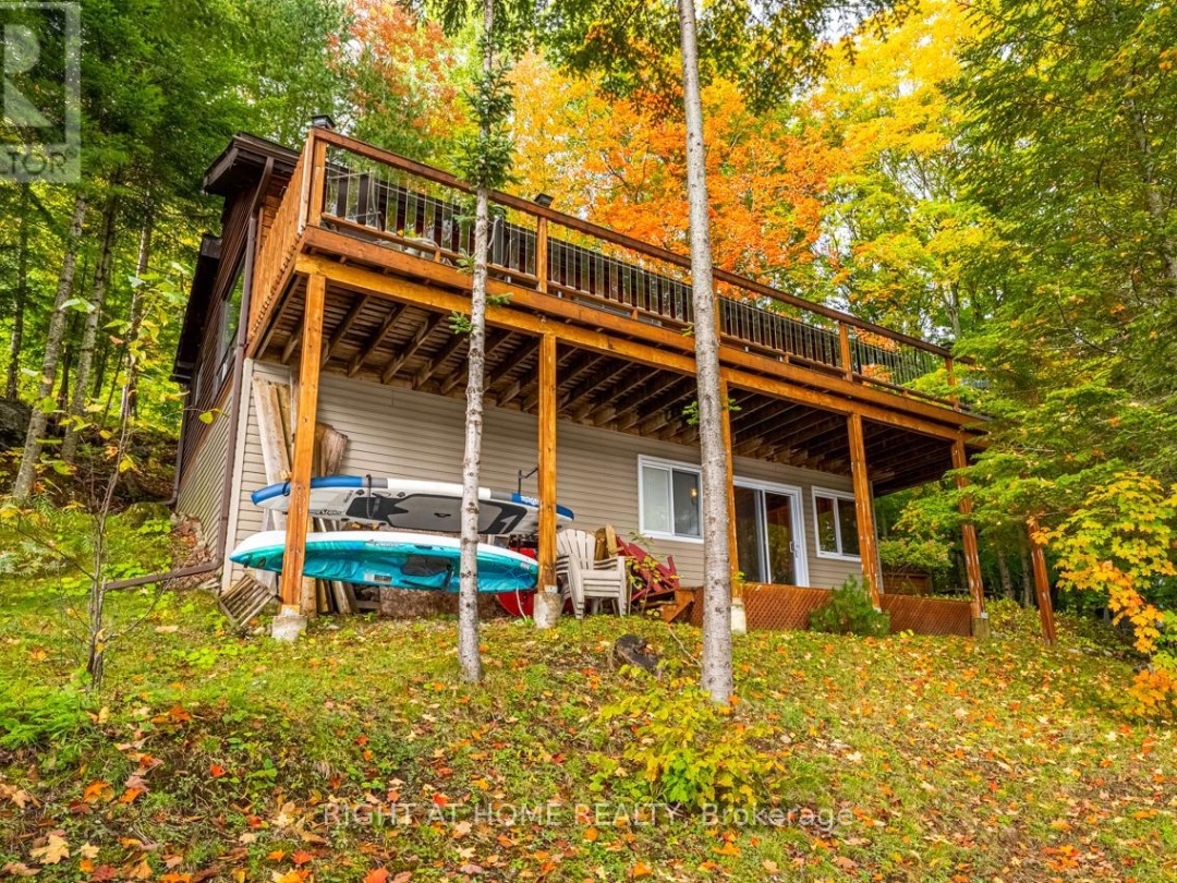 1220 PORTAGE LAKE ROAD, 