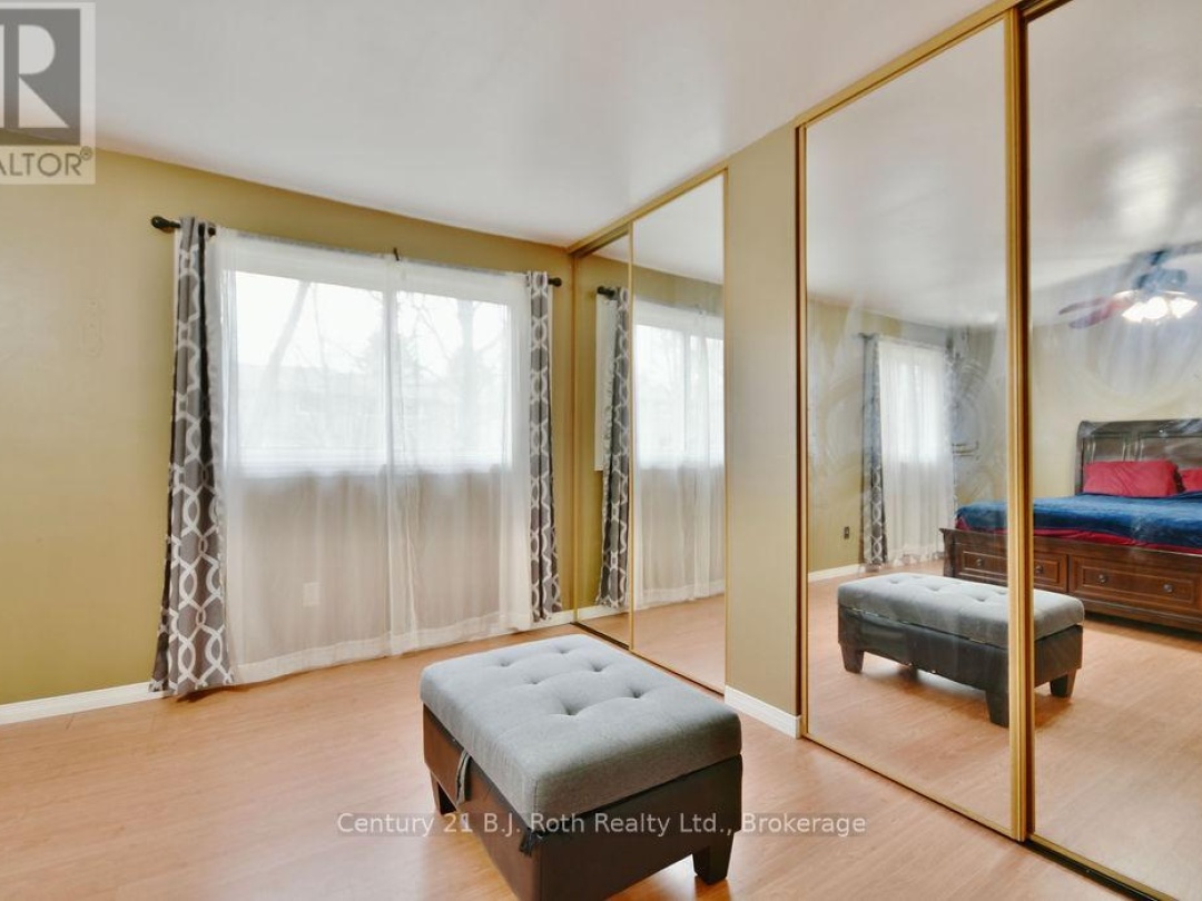 7 - 441 BARRIE ROAD, 