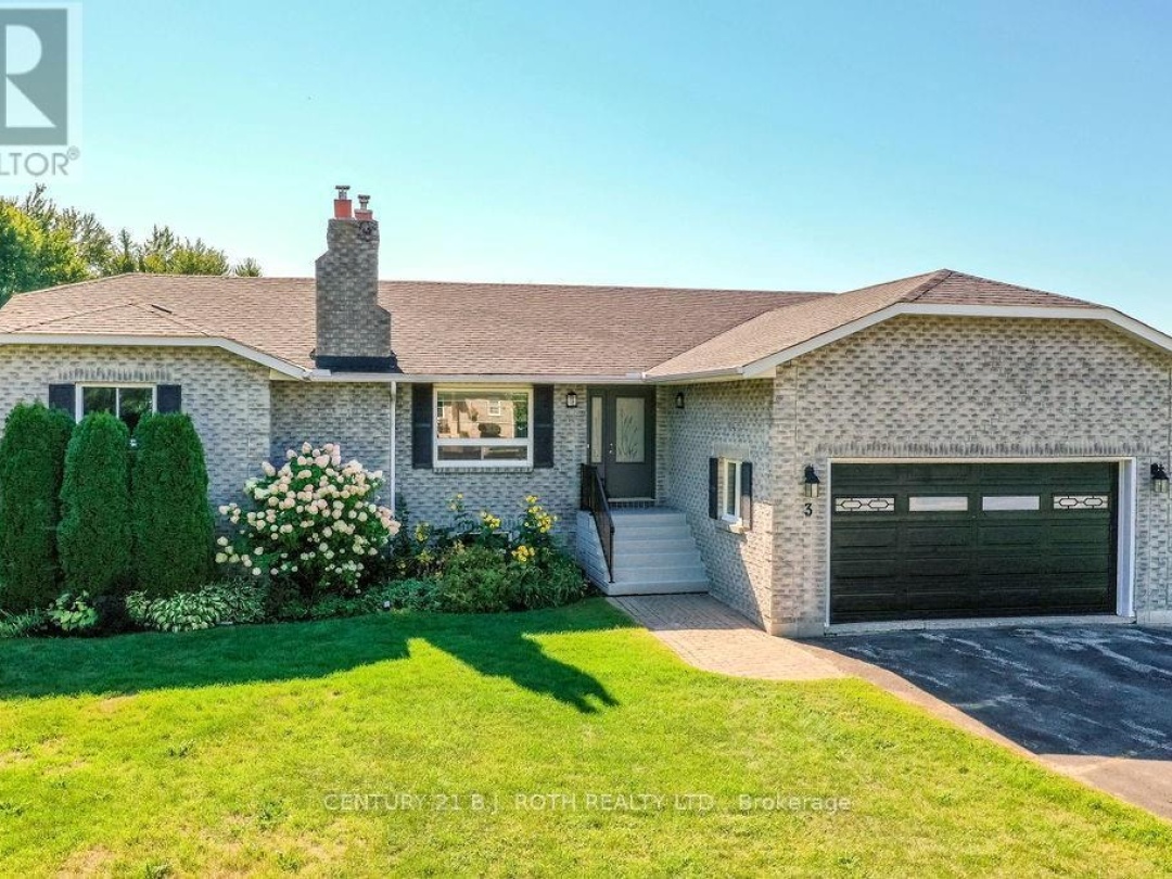 3 MAPLE GATE, 