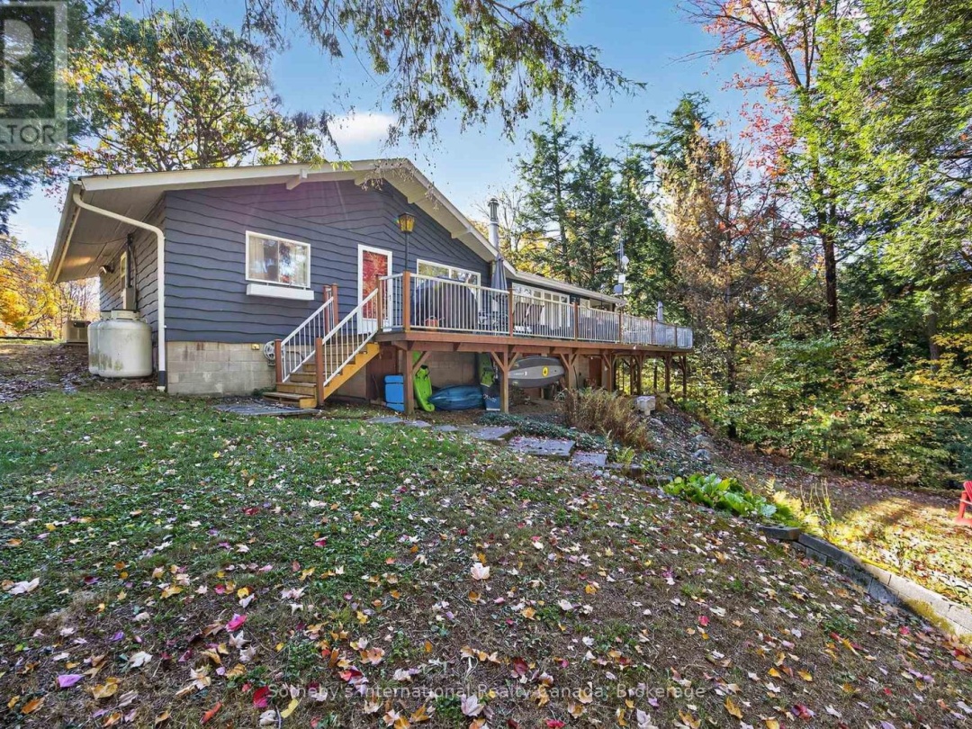 37 BROWNS LAKE ROAD, Browns Lake