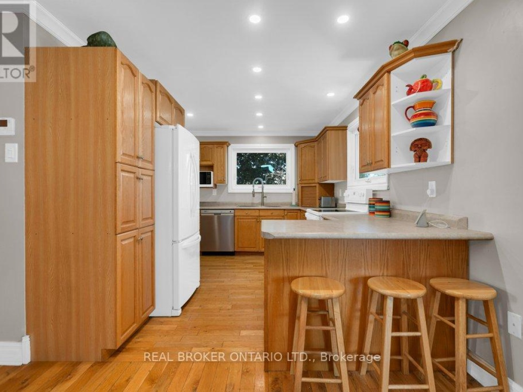 1909 WOODS BAY ROAD, 