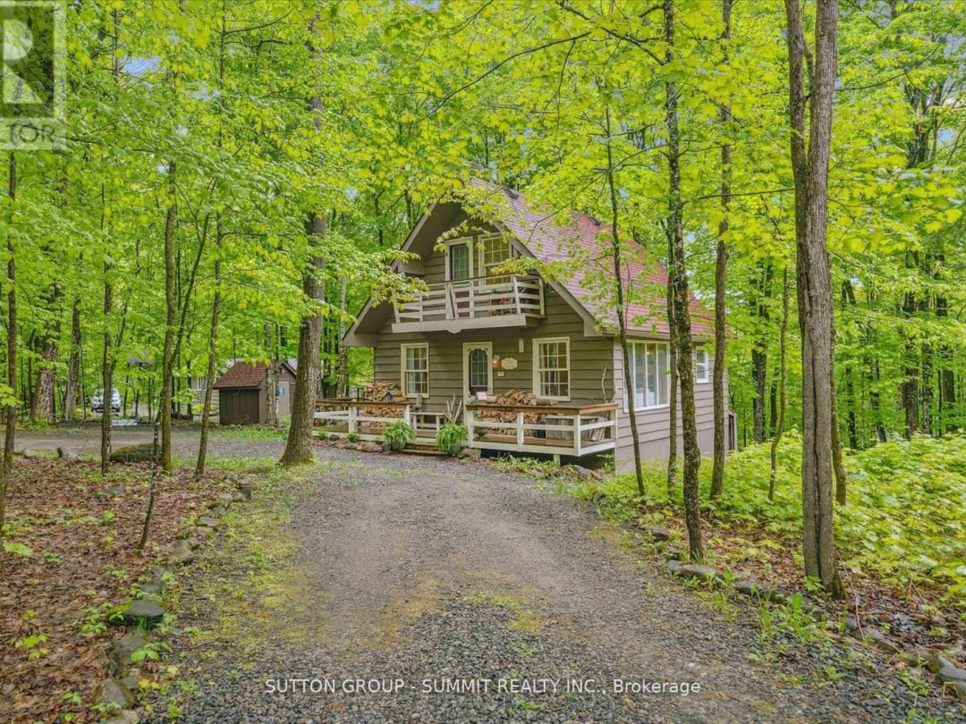 17 SUGARBUSH LANE, 