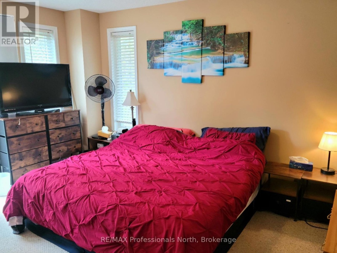 20 - 1591 HIDDEN VALLEY ROAD, 