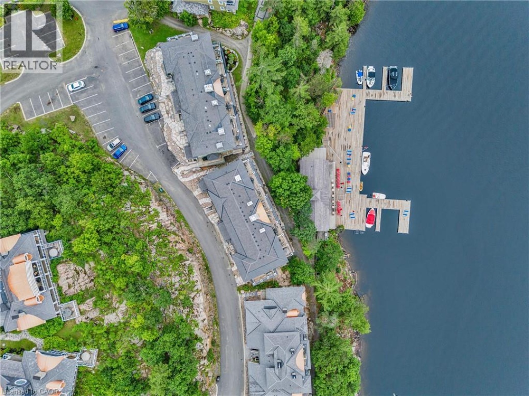 1869 MUSKOKA 118 Road W Unit# BTW-101, Lake Muskoka
