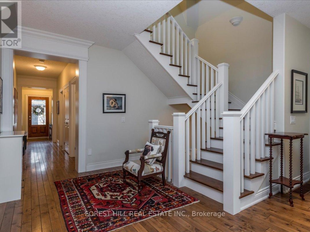 10 - 10 INVERMARA COURT, 