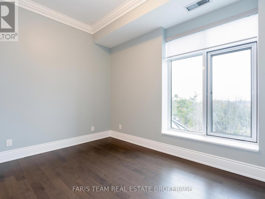 703 - 90 ORCHARD POINT ROAD, 